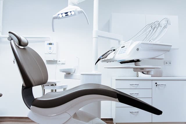 dentira